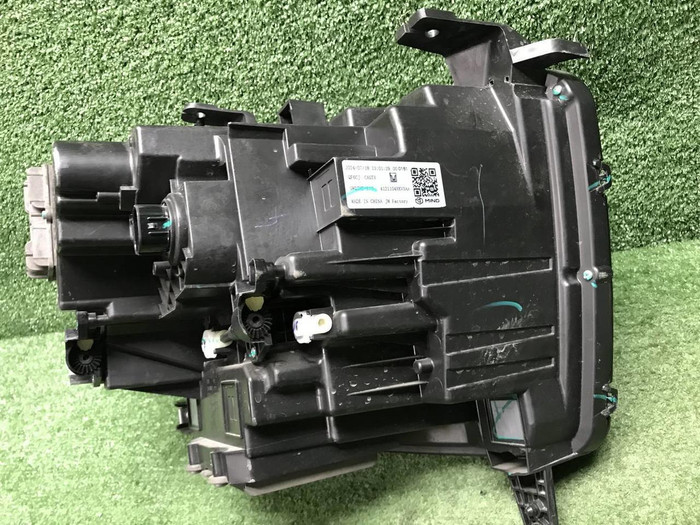Фара левая Tank 500 (2021-н.в.) LED