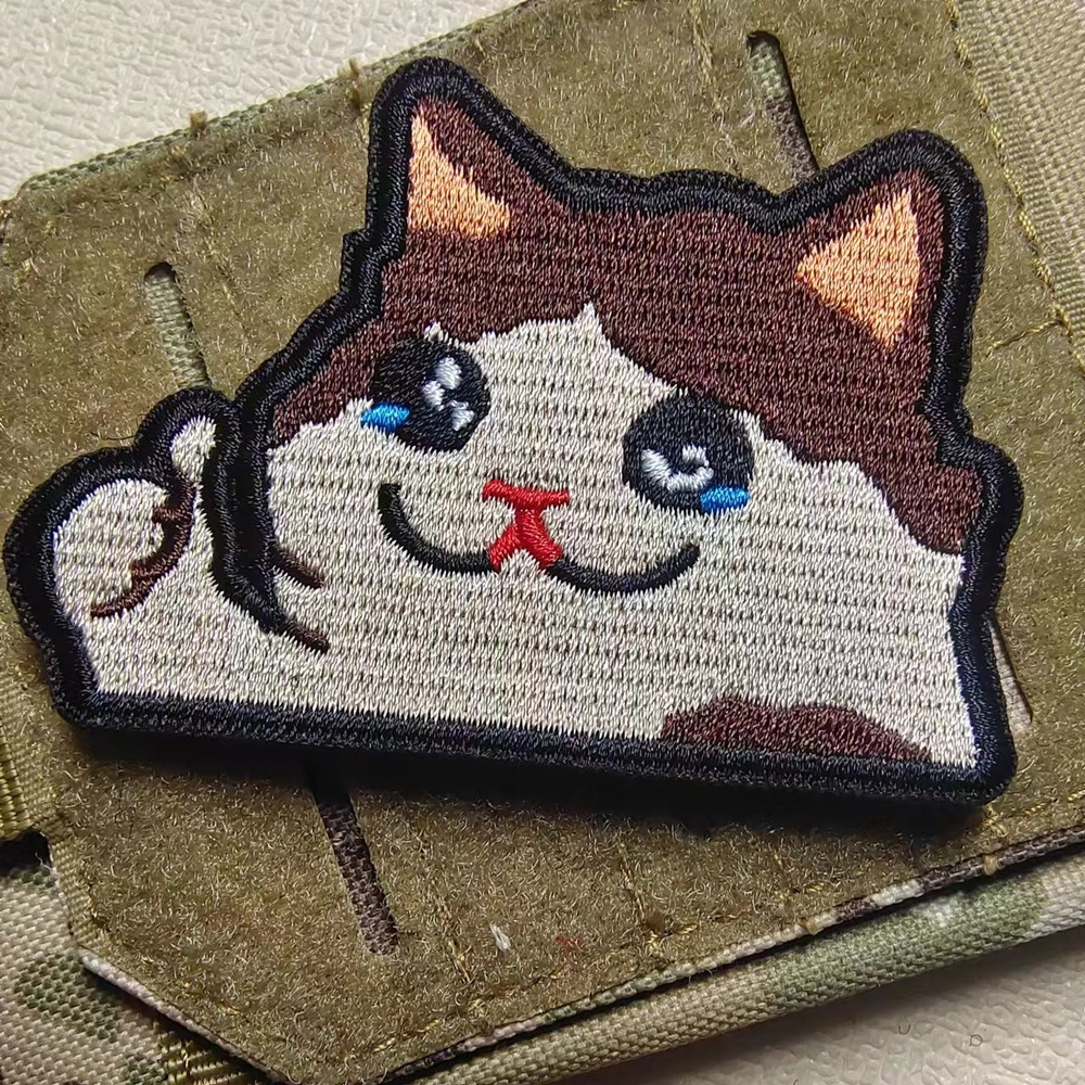 Патч "Котик в слезах"
