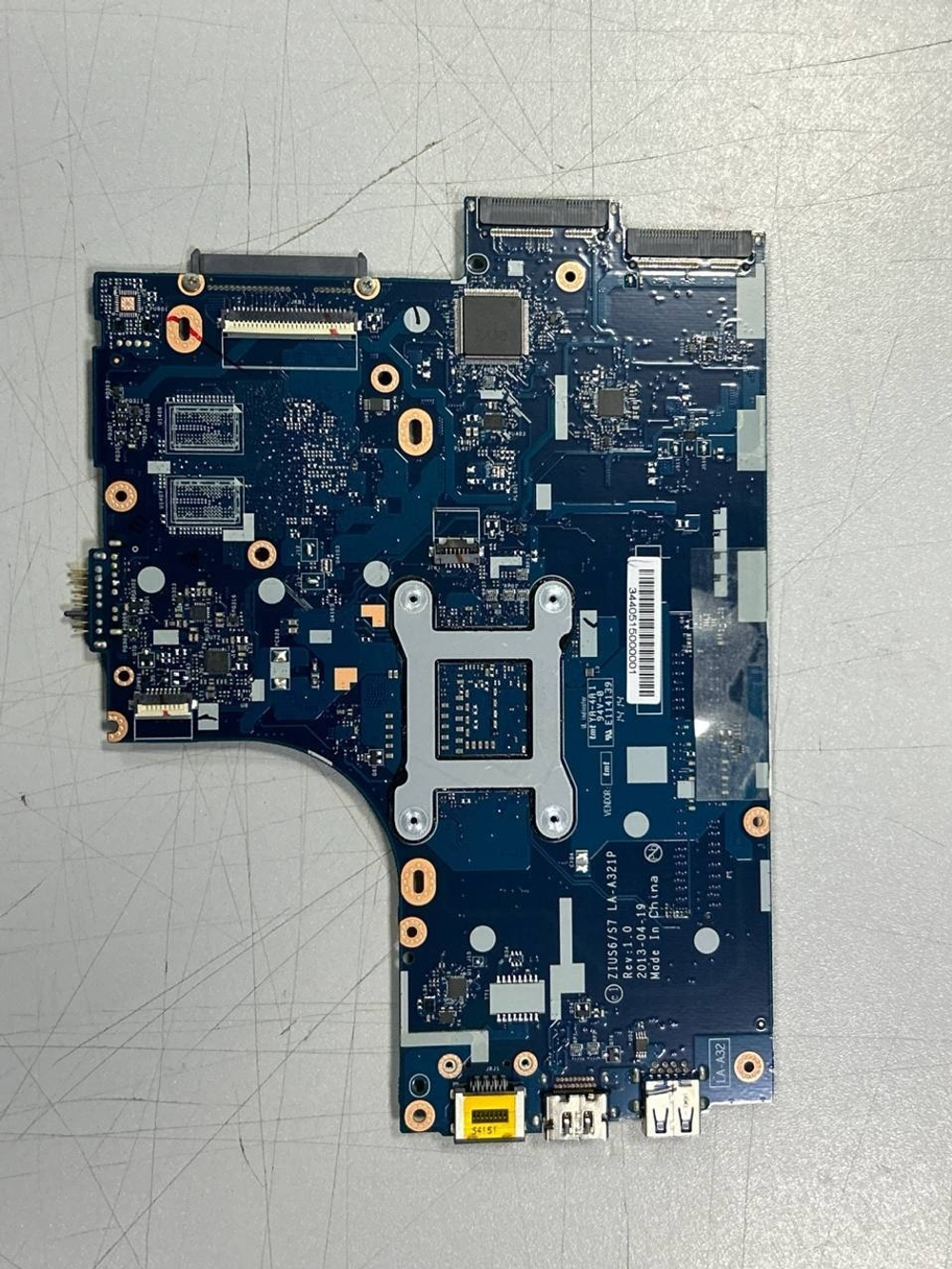 Материнская плата для ноутбука Lenovo M30-70 ZIUS6 W8S I5-4200 UMA (90003292), оригинал