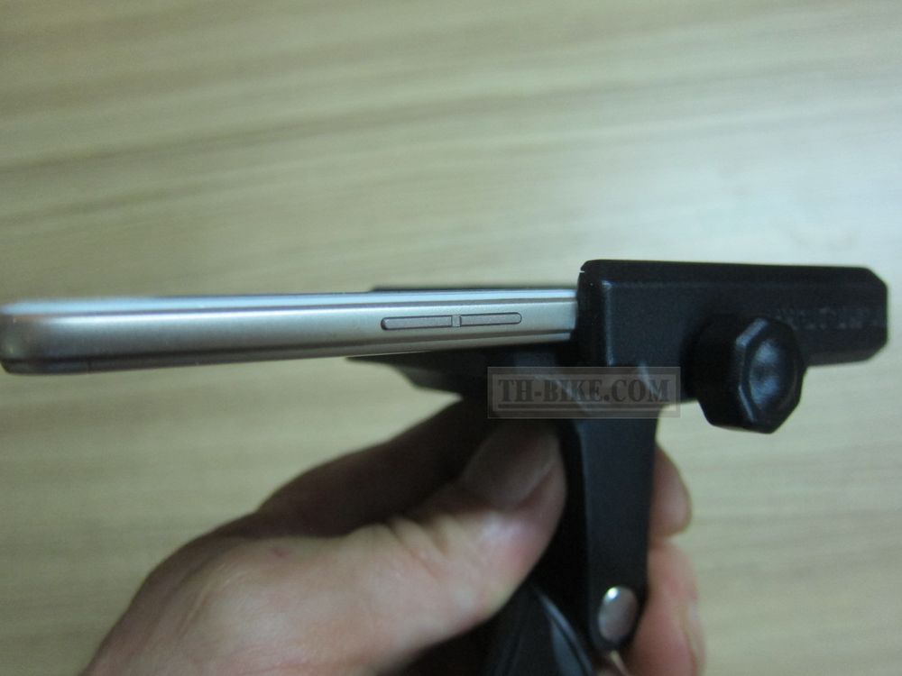 Phone Holder. Aluminium. Motowolf