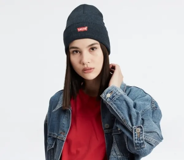 Шапка LEVI'S RED BATWING EMBROIDERED BEANIE RD BW EMB