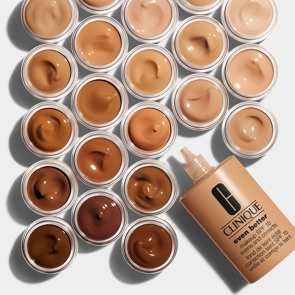 Clinique Even Better Makeup SPF 15 Evens and Corrects - Тональная основа с SPF 15 оттенок CN 10 Alabaster, 30 ml