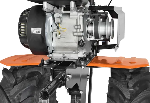 Мотоблок "CARVER" МТ-7100W (7 л.с., с пониж. передачей, колеса 19*7-8)