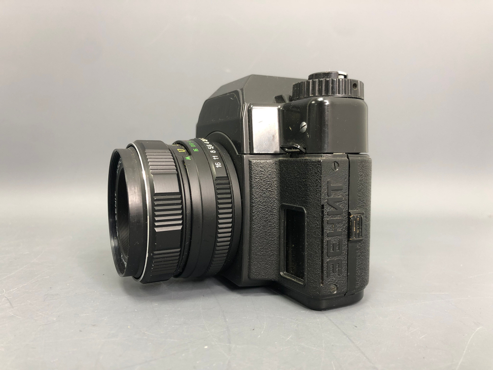 MC Helios 44M-4 + Zenit 122