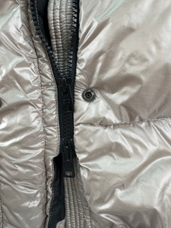 Пуховик Woolrich