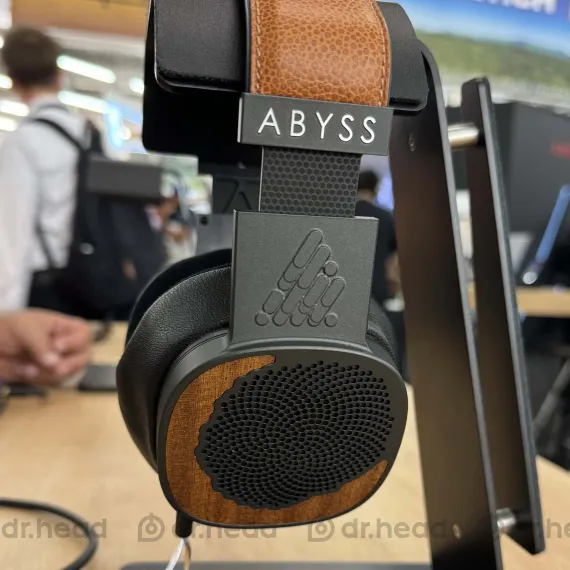 Abyss Diana MR Sapele Wood