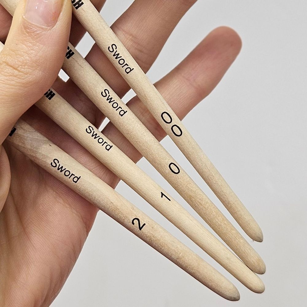 Кисть для пинстрайпинга Finebrush Sword 0