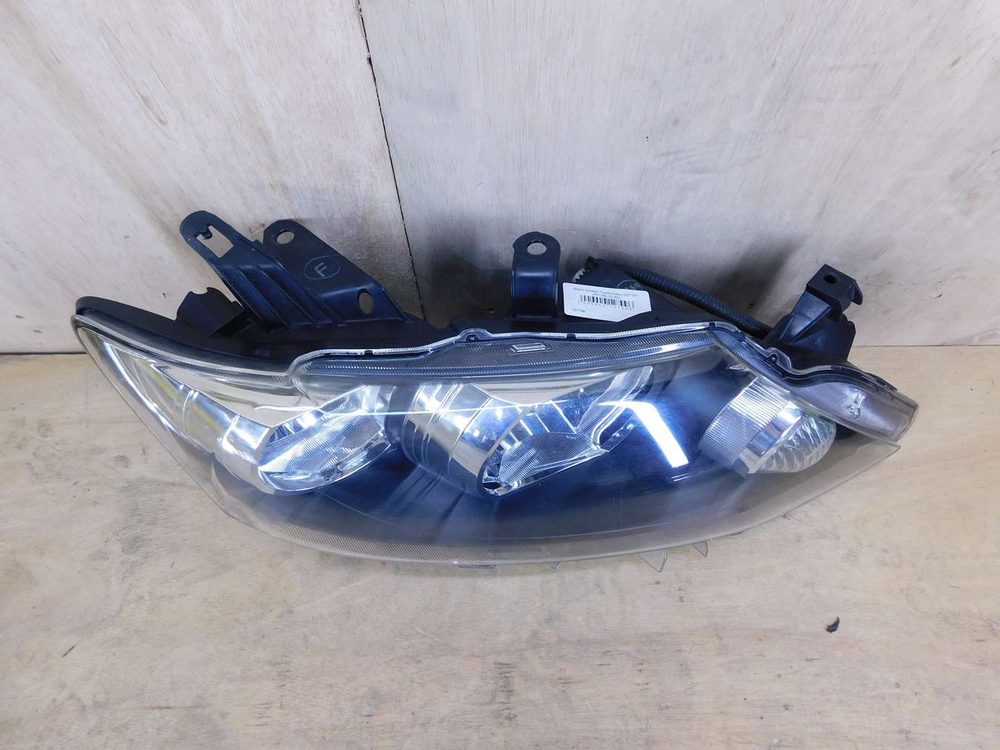 фара правая Toyota Allion NZT260 ZRT265 20-451