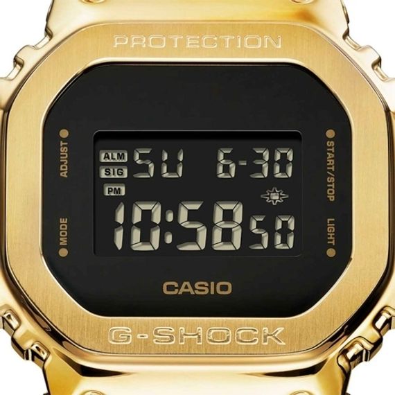 Наручные часы Casio GM-5600UG-9D