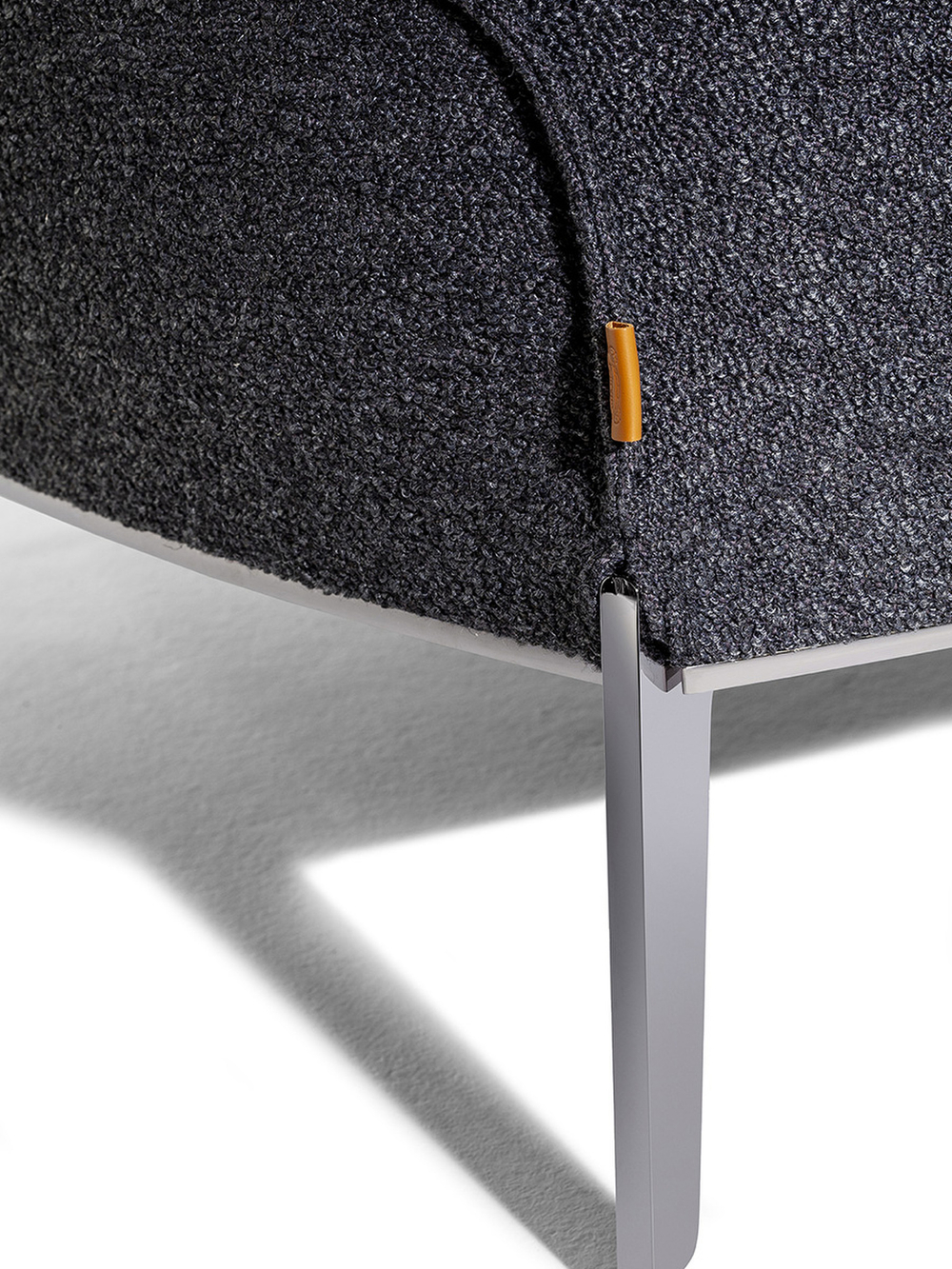 Шезлонг Poltrona Frau Archibald Gran Comfort