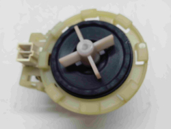 WKD24580T кт275 Сливной насос для стиральной машины Beko WKD24580T б/у