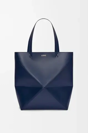 Loewe Сумка-тоут XL Puzzle Fold из блестящей телячьей кожи, темно-синий
