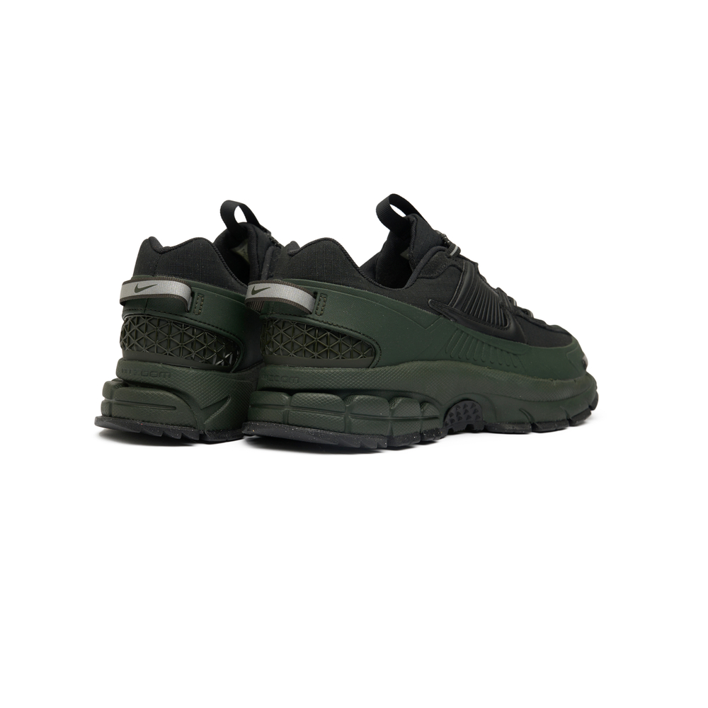 Кроссовки Nike Zoom Vomero 5 Roam "Sequoia"