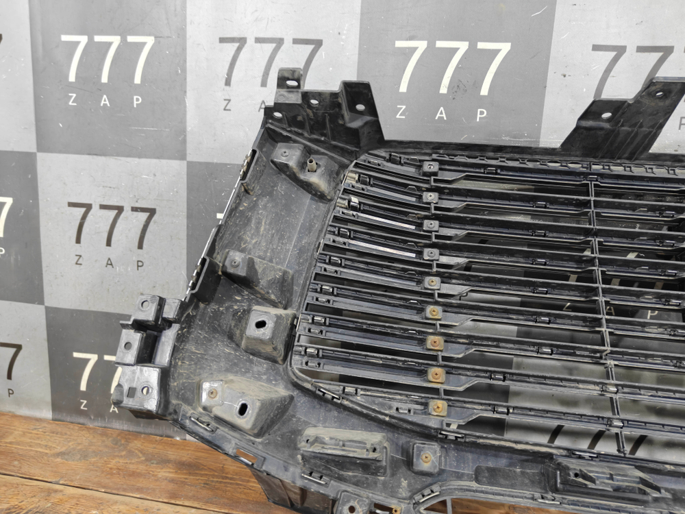 Решетка радиатора Tank 500 21-нв Б/У Оригинал 5509200XKV3BA