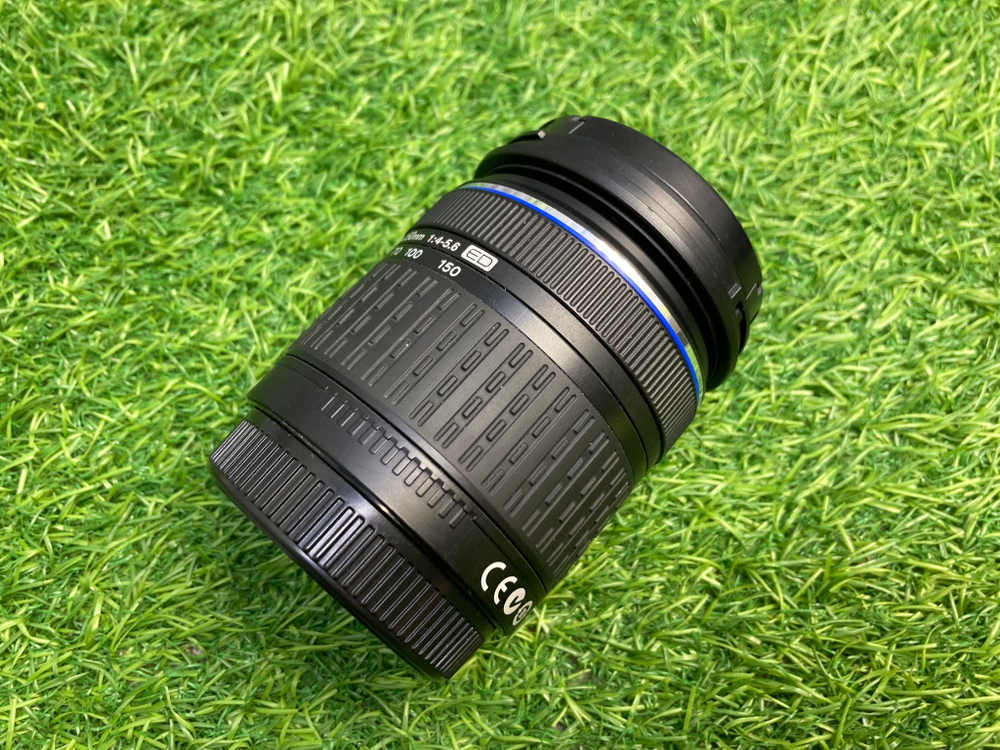 Olympus ED 40-150mm 4.0-5.6
