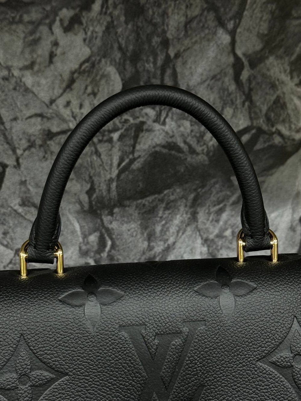 Сумка Louis Vuitton