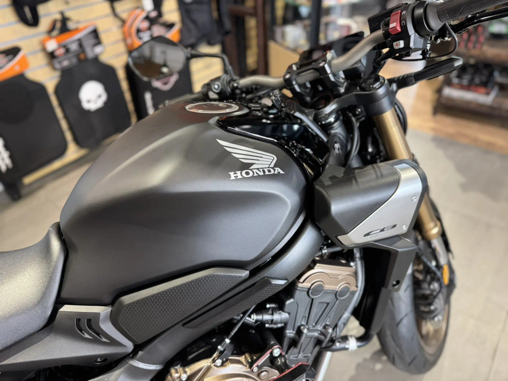 Honda CB 650R 2024