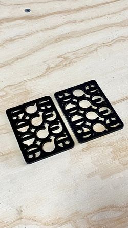 Подкладки для скейтборда Ace Trucks Shims 1/8
