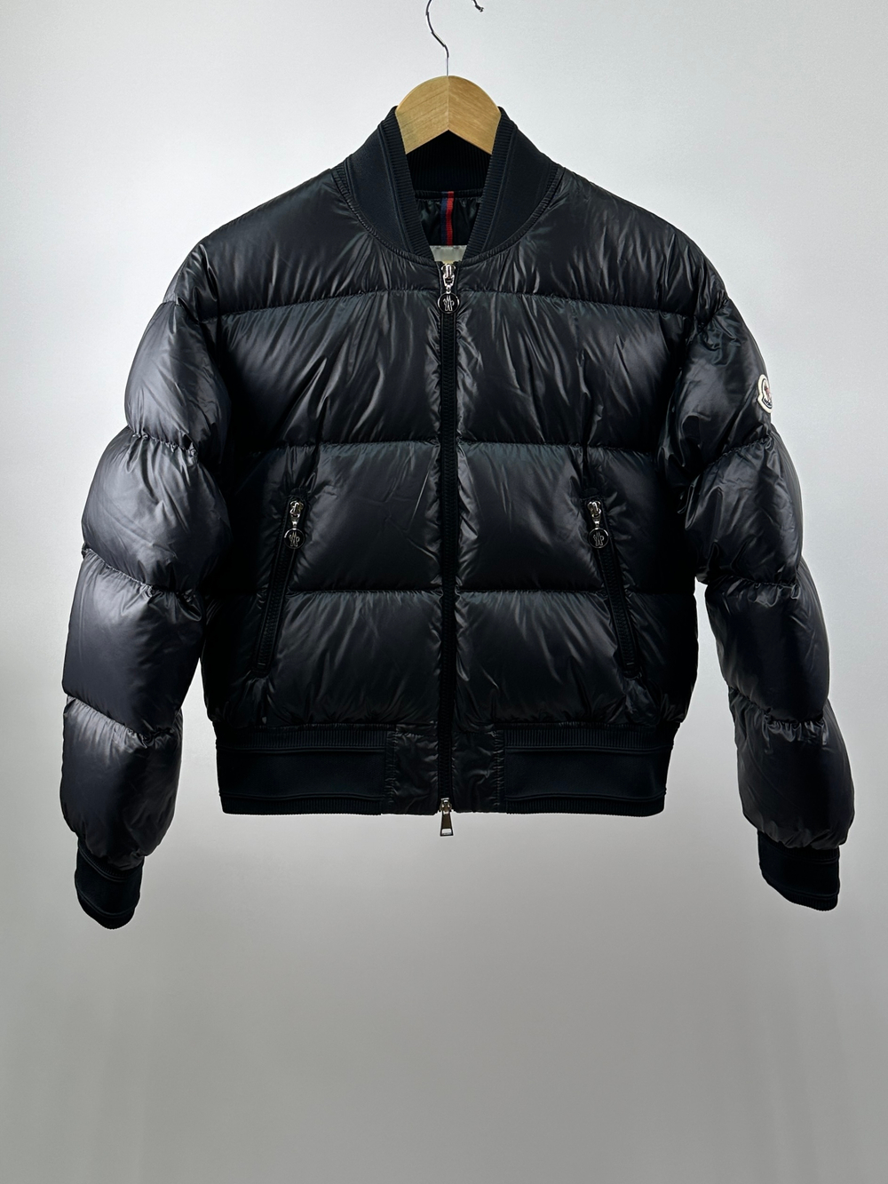 Пуховик Moncler