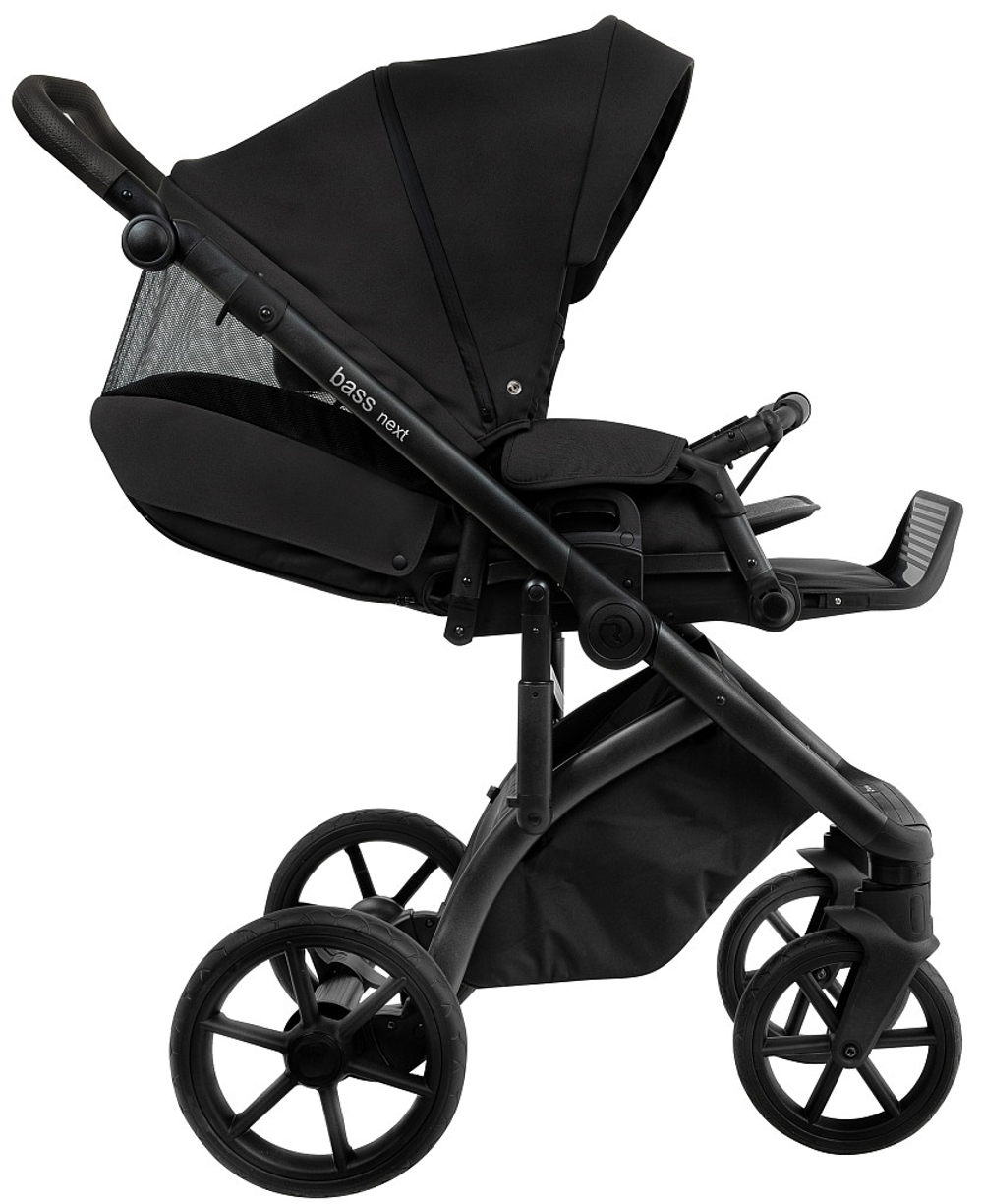 Детская коляска Roan Bass Next 2.0 3 в 1 с автокреслом Pituso Baesa Pro Black,Beige Canopy BSN/40/2 Caviar Black/Black/руч.Black