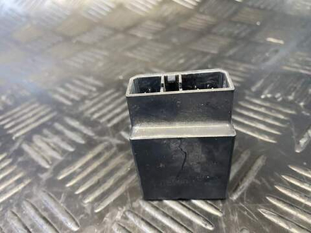 Реле топливного насоса Yamaha TDM900 RN08 2002