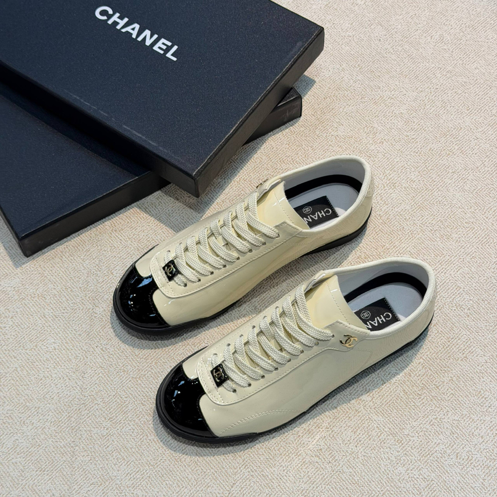 Кроссовки Chanel