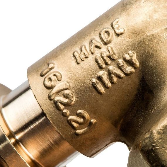Угол STOUT ВР 16-G 3/4"  32802