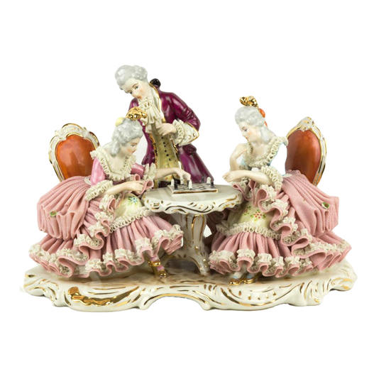 Игра в шахматы. Meissen (Майсен). Дрезден. Кружевной фарфор. 1930