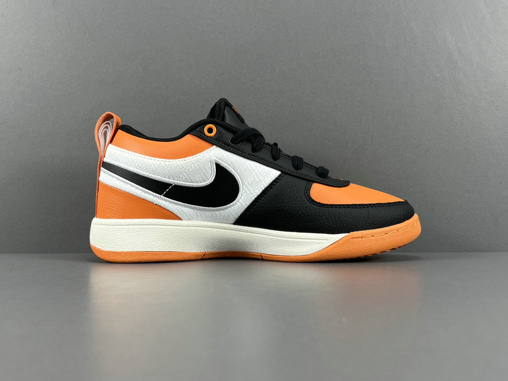 Купить в Москве Nike Book 1 Shattered Backboard