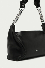 MEDIUM HOBO SOFT KNOT - black