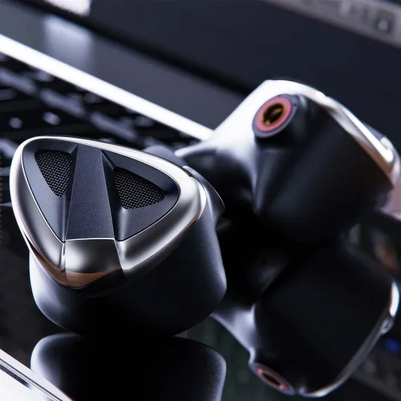 FiiO FH19 Black