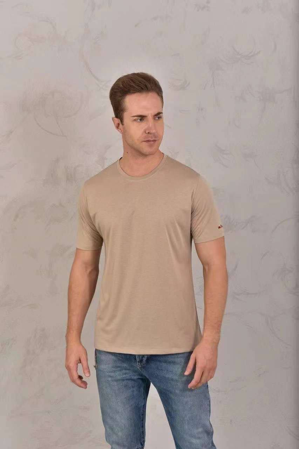 Футболка Kiton