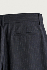 БРЮКИ WIDE FIT СО СКЛАДКАМИ — ZARA
