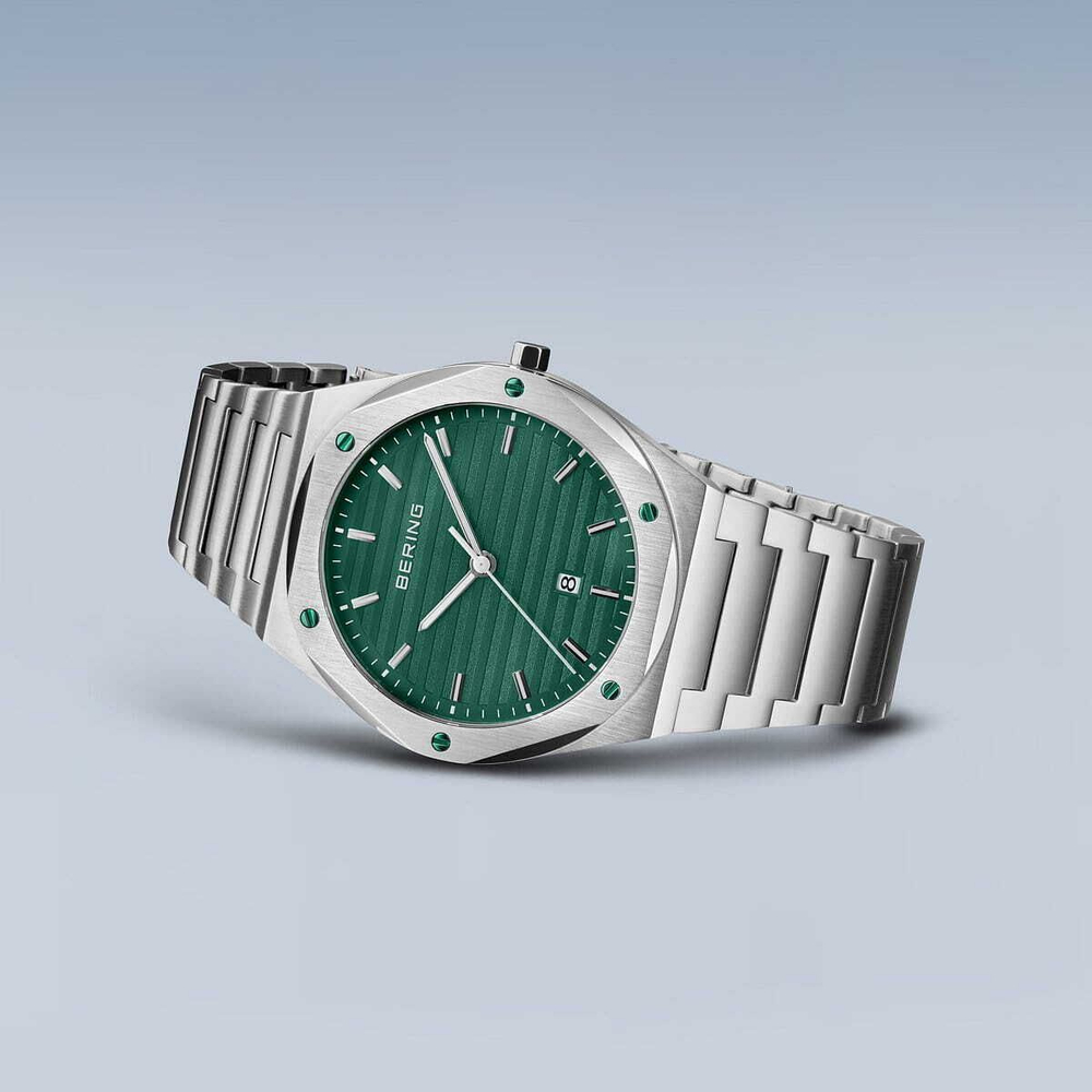 Мужские наручные часы Bering 19742-708