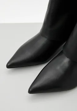Ботильоны женские Karl Lagerfeld PASHA