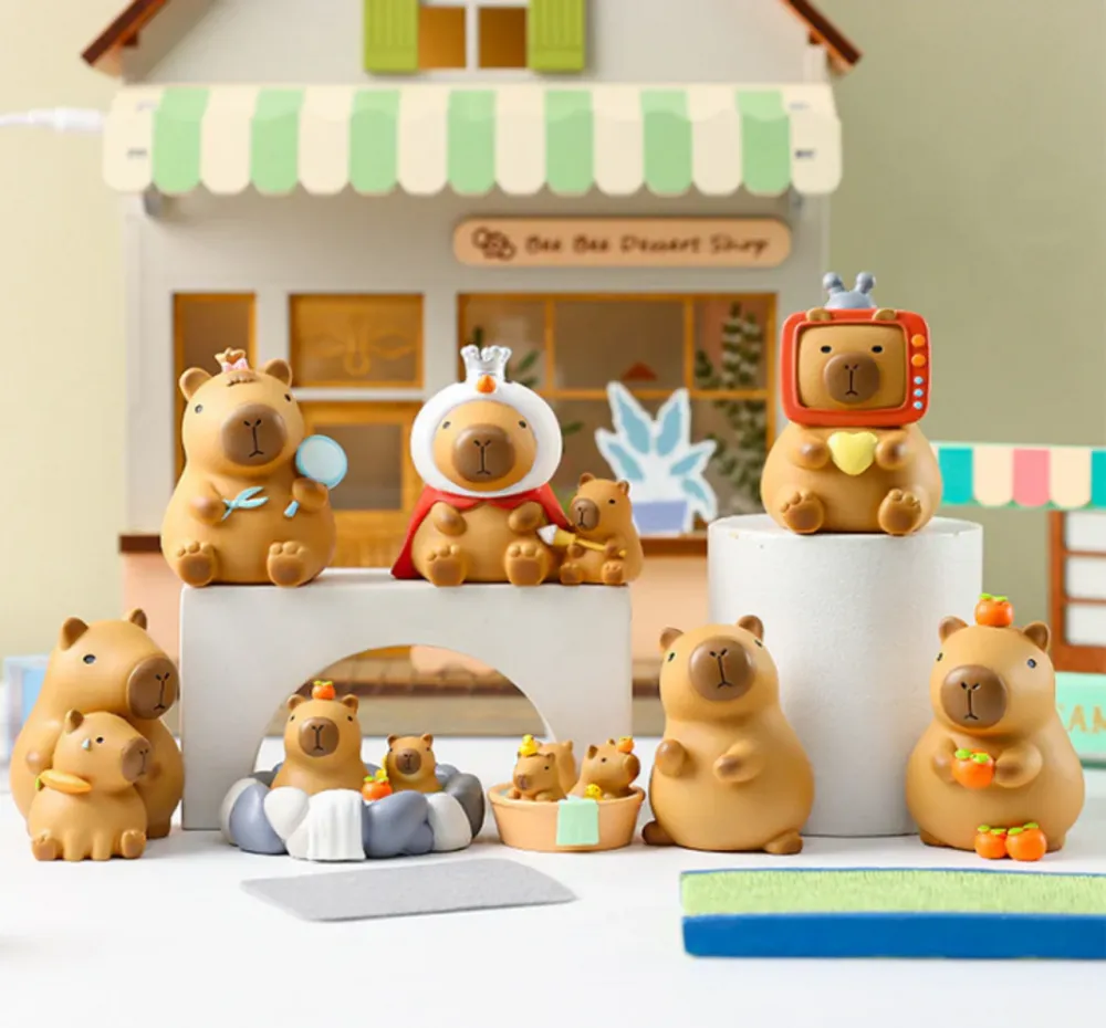Рандомная фигурка Blind Box Little Bean Capybara