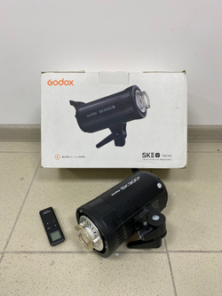 Godox SK300II Не рабочий