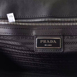 Клатч Prada