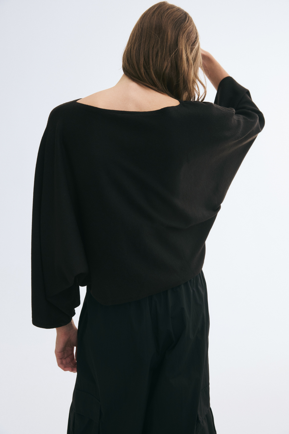 Трикотажный топ с рукавами-накидкой — короткая модель - H&M