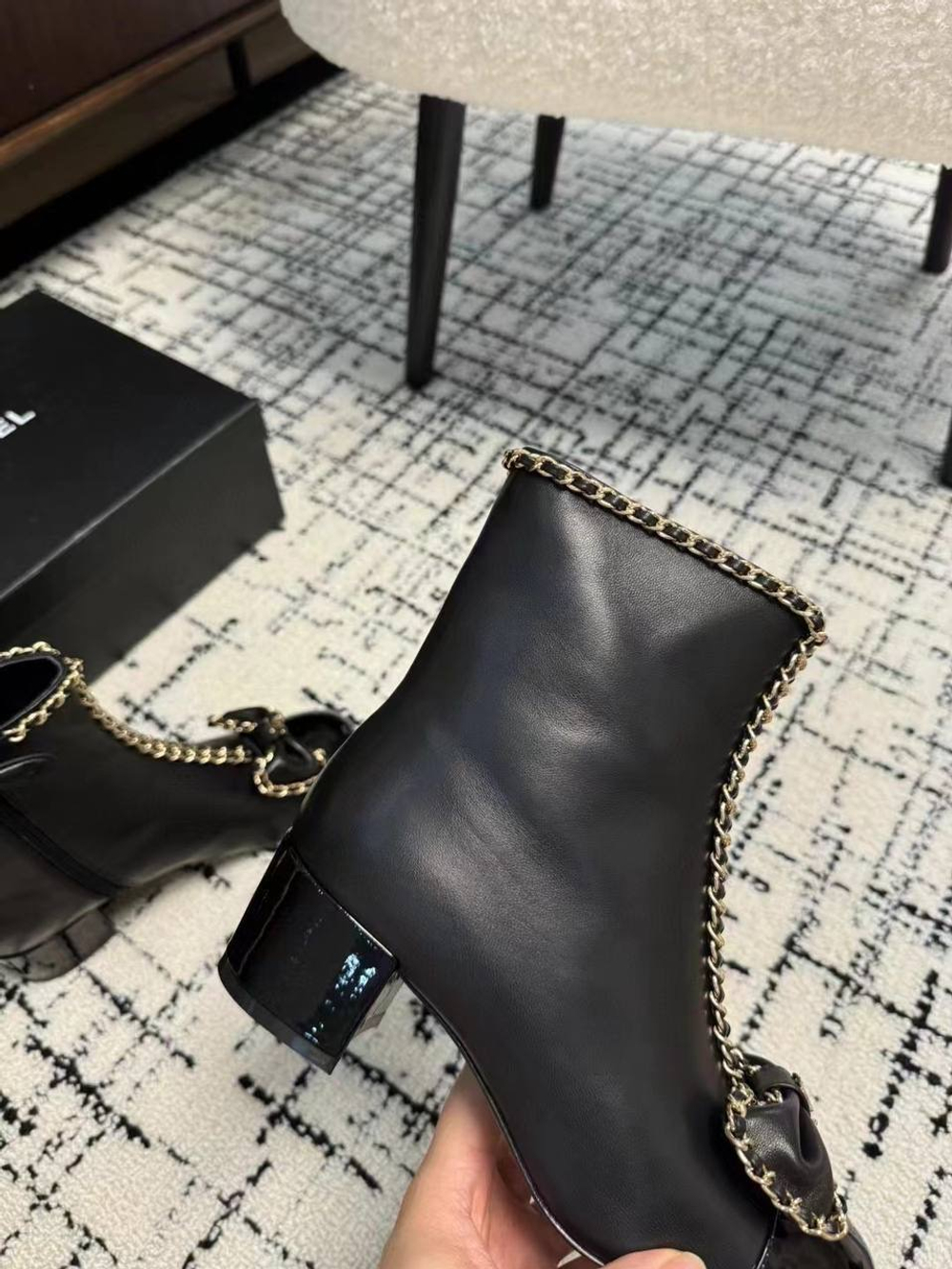 Ботинки Chanel
