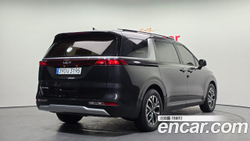 KIA Canival 9-Seater Prestige — 2022