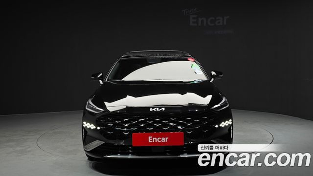KIA K8 2.5 Gasoline 2WD — 2023