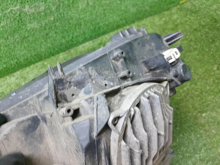 Фара правая Mercedes GLC x253 (2015-2019) LED