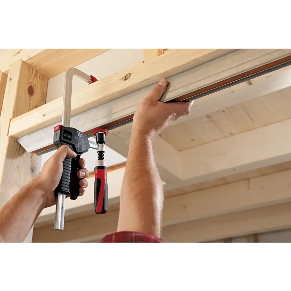 Струбцина для работы одной рукой BESSEY EHZ30-2K