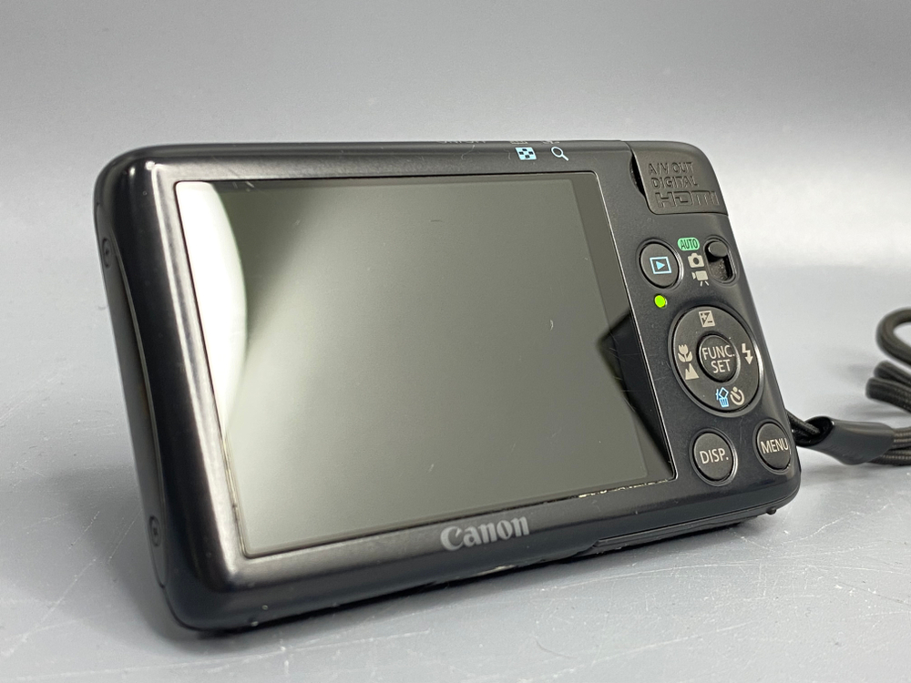 Canon Ixus 130