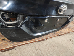 Крышка багажника Toyota Camry (XV70) 17-нв Б/У Оригинал 6440106F70