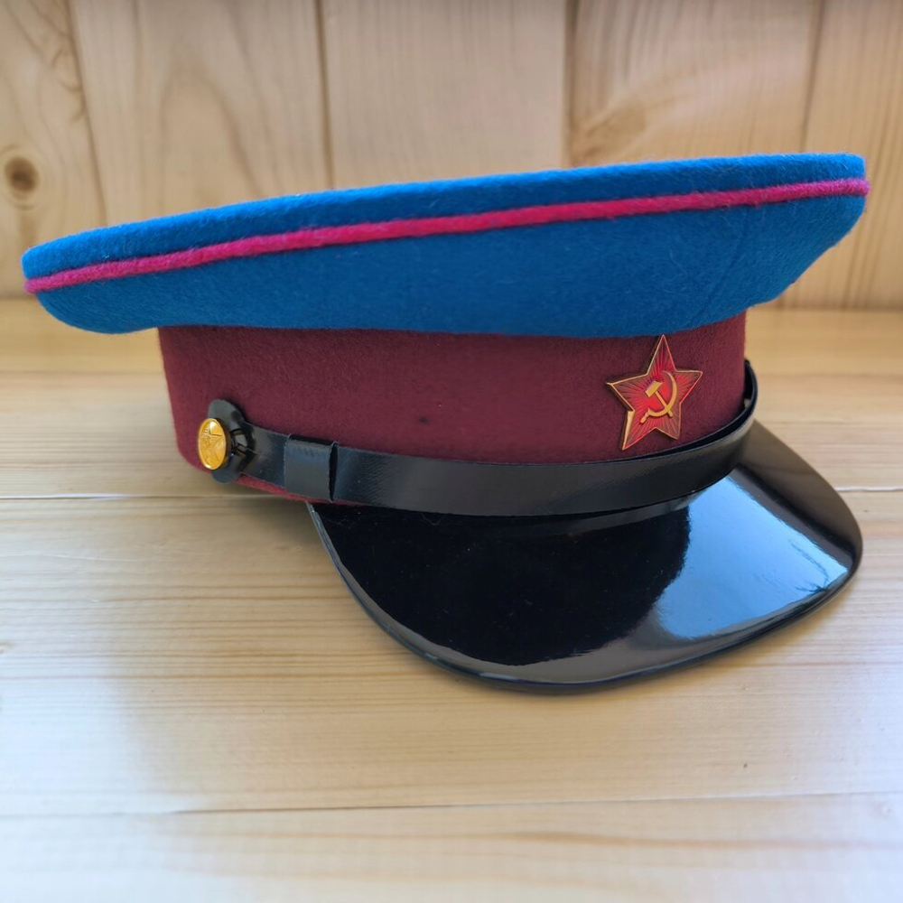 Фуражка офицерская НКВД СССР образца 1935-1945 г. г.