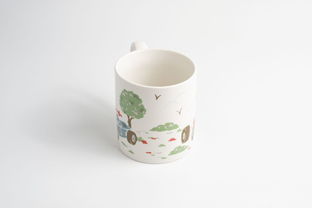 Коллекционная чашка с изображением гоночного автомобиля из серии «Cath Kidston»