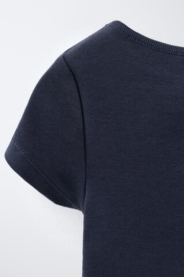 ZARA ФУТБОЛКА С ПРИНТОМ, МОРСКОЙ СИНИЙ