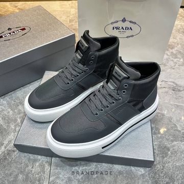 Кеды серые с белой подошвой от Prada BP5-280915